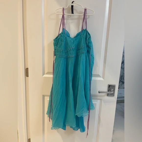 green emerald velvet dress Mikado Green Drop Shoulder Long Dress by Alberta Ferretti – Elilhaam